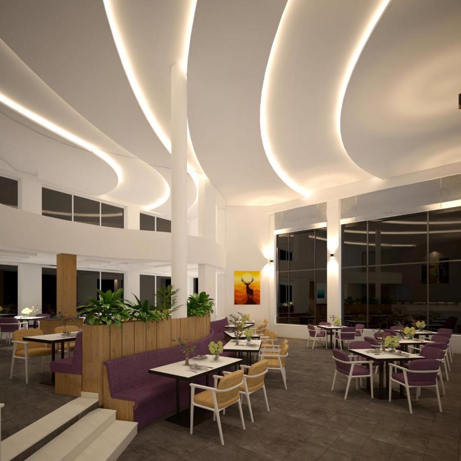 U Rivergate Карджат Екстериор снимка